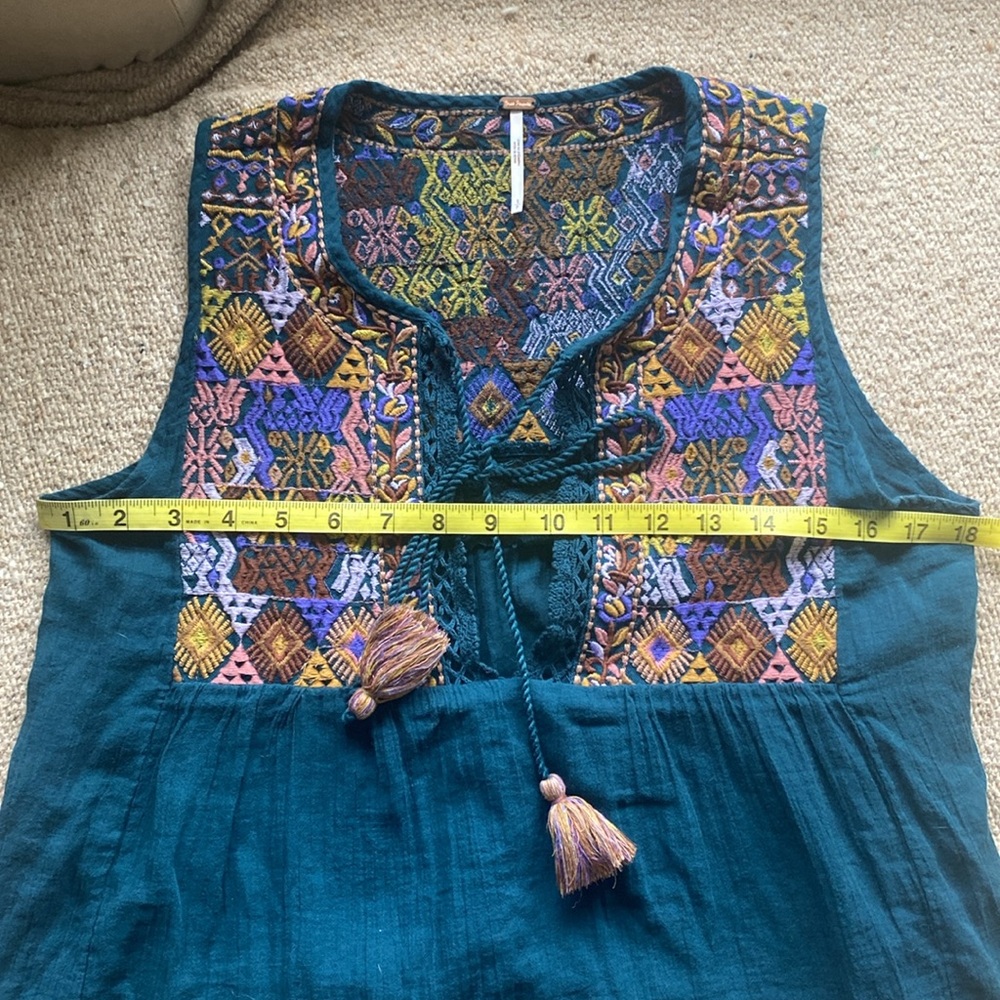 Free People embroidered top - small - Picture 3 of 7